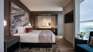 Wind Creek Atmore Hotel Ultra King Room